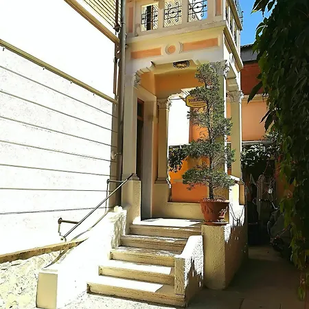 Casa Torresino Pensión *
